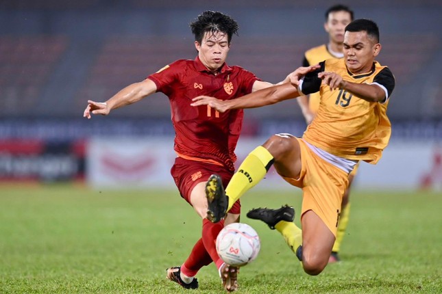 Thái Lan kỳ kèo bản quyền AFF Cup 2022, chỉ muốn mua lẻ, không mua sỉ - Ảnh 1.