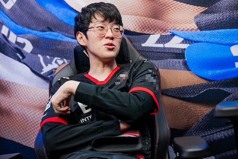 Người hâm mộ lo ngại sự sụp đổ của Tam Thánh Nhất Đế sẽ ảnh hưởng đến cả LPL - Ảnh 4.