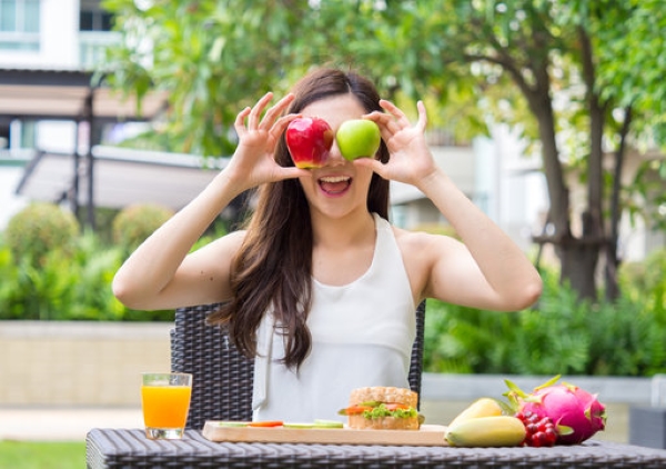 Ăn táo vào đúng thời điểm này trong ngày, nữ diễn viên Nhật Bản giảm tới 3kg chỉ trong 2 tuần - Ảnh 4.