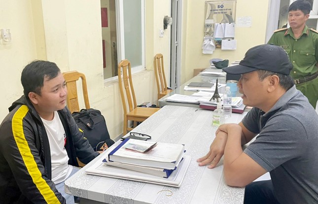 Nghi phạm cướp ngân hàng ở Đồng Nai đã sa lưới - Ảnh 1.