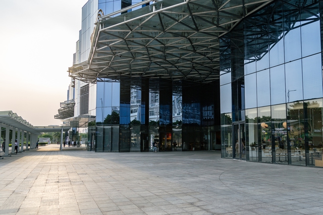 Một gợi &yacute; mới toanh để chơi Tết dương lịch tại TP.HCM, c&oacute; cực nhiều g&oacute;c sống ảo v&agrave; thương hiệu c&agrave; ph&ecirc; nổi tiếng - Ảnh 1.