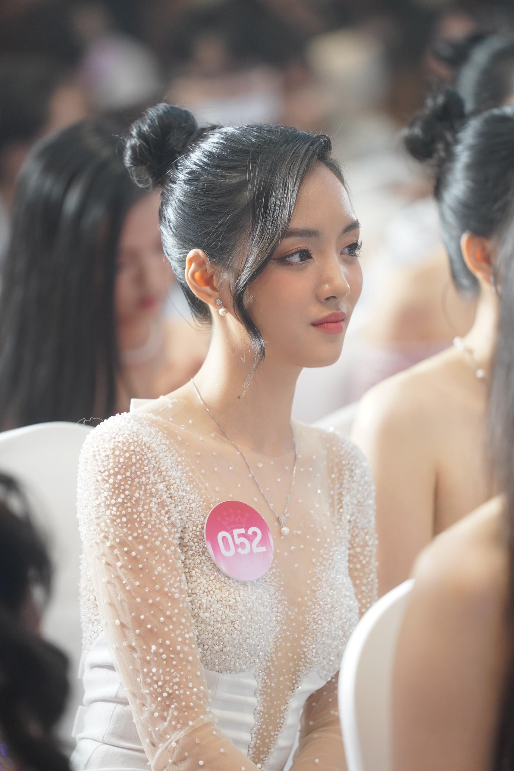 Nhan sắc cận Top 35 Hoa hậu Việt Nam 2022 - Ảnh 19.