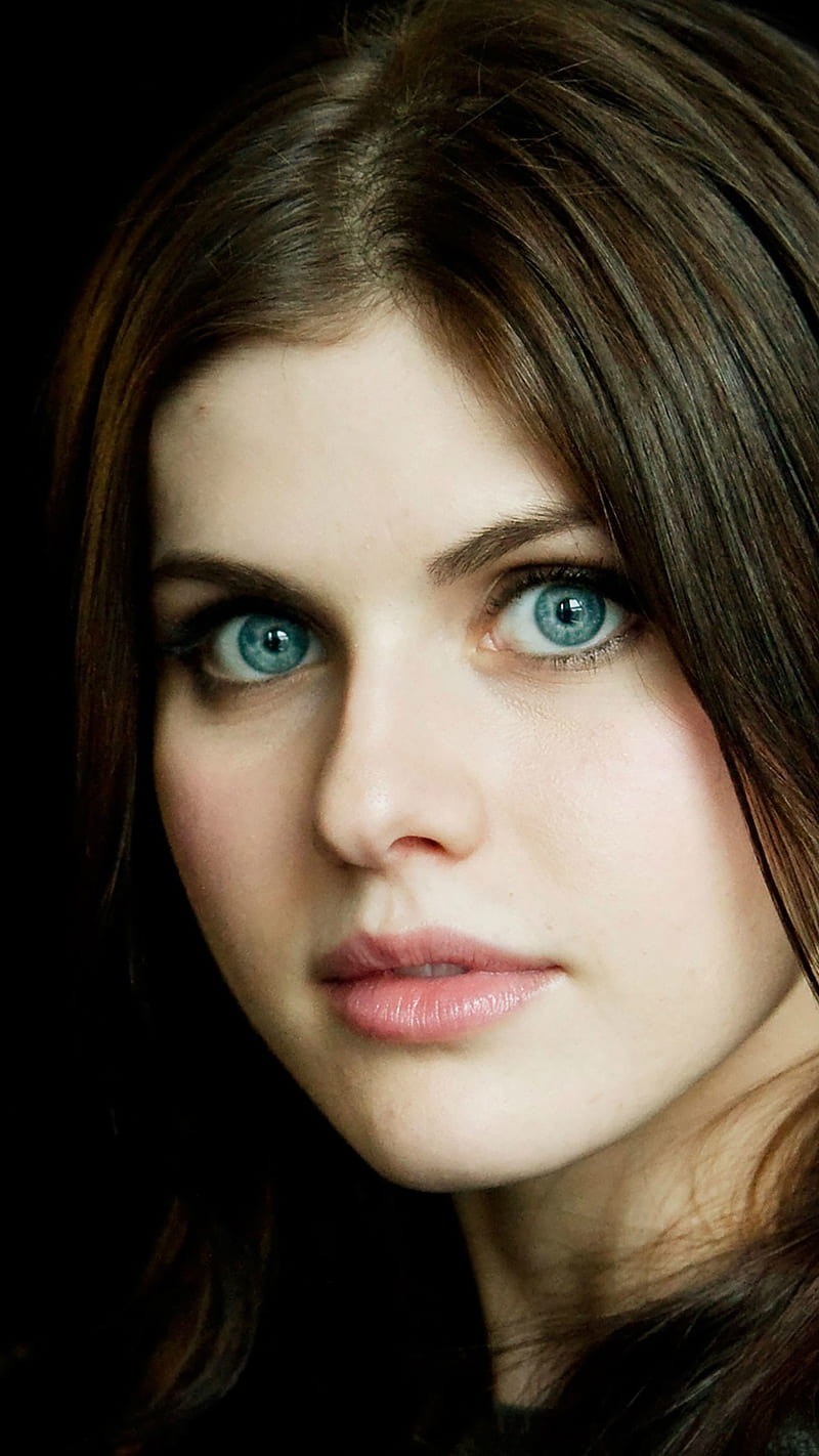 Nữ diễn viên có đôi mắt xanh như ngọc, thân hình đẹp như tượng tạc - Ảnh 9.