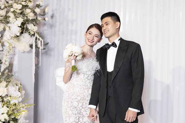 Đám cưới Á hậu Thùy Dung: Cô dâu chú rể nhảy cực sung, loạt sao đình đám quy tụ - Ảnh 20.