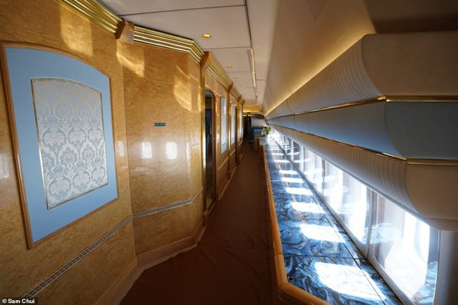 Bên trong “cung điện trên không” của Hoàng gia Qatar giá hơn nửa tỷ đô: To hơn cả máy bay thương mại và trang hoàng nội thất choáng ngợp - Ảnh 12.