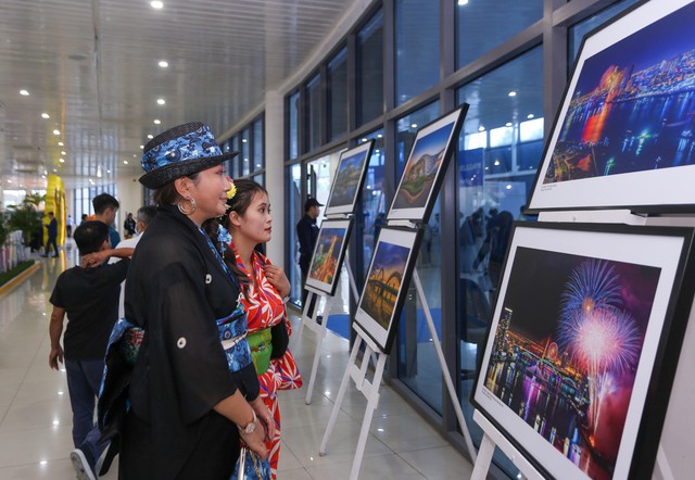 Khai mạc Hội chợ Du lịch quốc tế lần đầu tiên tổ chức tại Đà Nẵng - Ảnh 4.