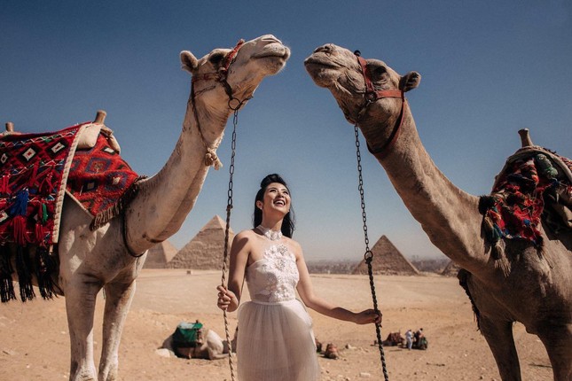 Ảnh cưới trên sa mạc của Ngọc Hân - Ảnh 6.