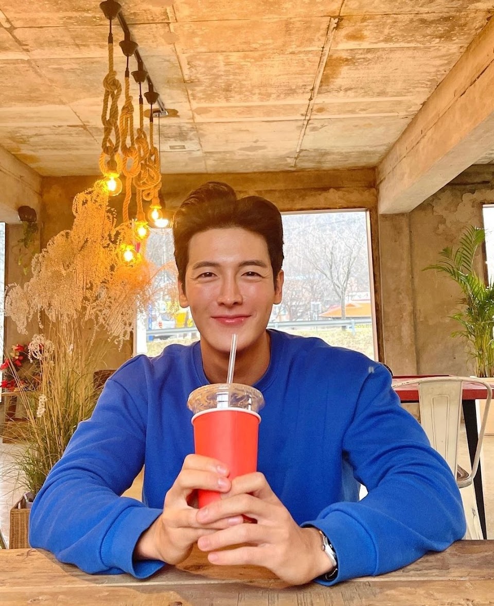 Song Ji A (Địa Ngục Độc Th&acirc;n) bị d&agrave;n cast lơ đẹp khi vướng scandal, chỉ 1 th&agrave;nh vi&ecirc;n duy nhất d&aacute;m đứng ra b&ecirc;nh vực! - Ảnh 3.