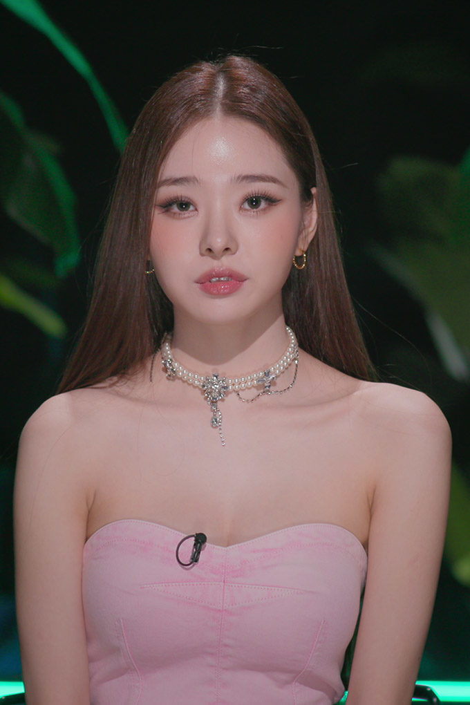 Song Ji A (Địa Ngục Độc Th&acirc;n) bị d&agrave;n cast lơ đẹp khi vướng scandal, chỉ 1 th&agrave;nh vi&ecirc;n duy nhất d&aacute;m đứng ra b&ecirc;nh vực! - Ảnh 1.