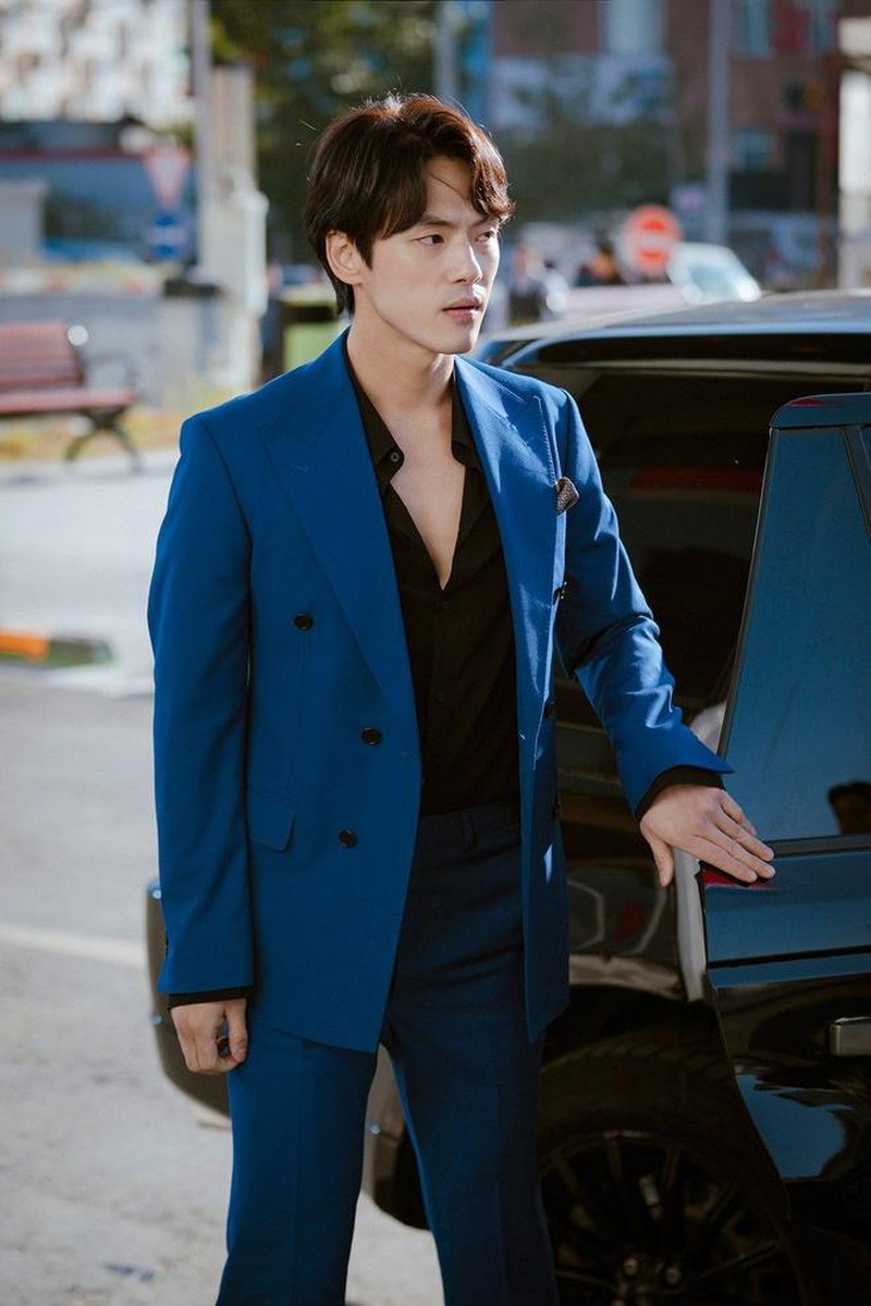 Hyun Bin - Son Ye Jin hẹn h&ograve; ra sao, ekip kể hết: C&atilde;i nhau tr&ecirc;n phim trường, nam phụ Hạ C&aacute;nh Nơi Anh cũng nhận ra điều l&agrave; lạ - Ảnh 7.