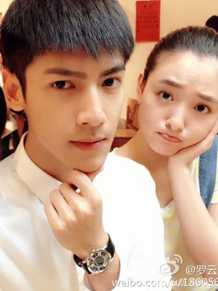 Vừa đ&aacute; bay chồng tồi, mỹ nh&acirc;n B&ecirc;n Nhau Trọn Đời lẹ l&agrave;ng nối lại t&igrave;nh xưa với nam thần n&agrave;y, nhưng nh&agrave; trai c&oacute; vẻ kh&ocirc;ng vui lắm? - Ảnh 2.