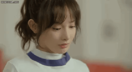 N&agrave;ng thơ Đ&ocirc;ng Cung lấy nước mắt kh&aacute;n giả với cảnh kh&oacute;c đỉnh muốn xỉu, may qu&aacute; kh&ocirc;ng ăn chửi v&igrave; mặt liệt nữa rồi! - Ảnh 2.