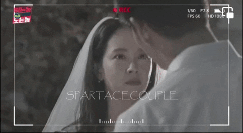 Song Ji Hyo từng chụp ảnh cưới t&igrave;nh bể b&igrave;nh với 1 mỹ nam trước cả Kim Jong Kook! - Ảnh 2.