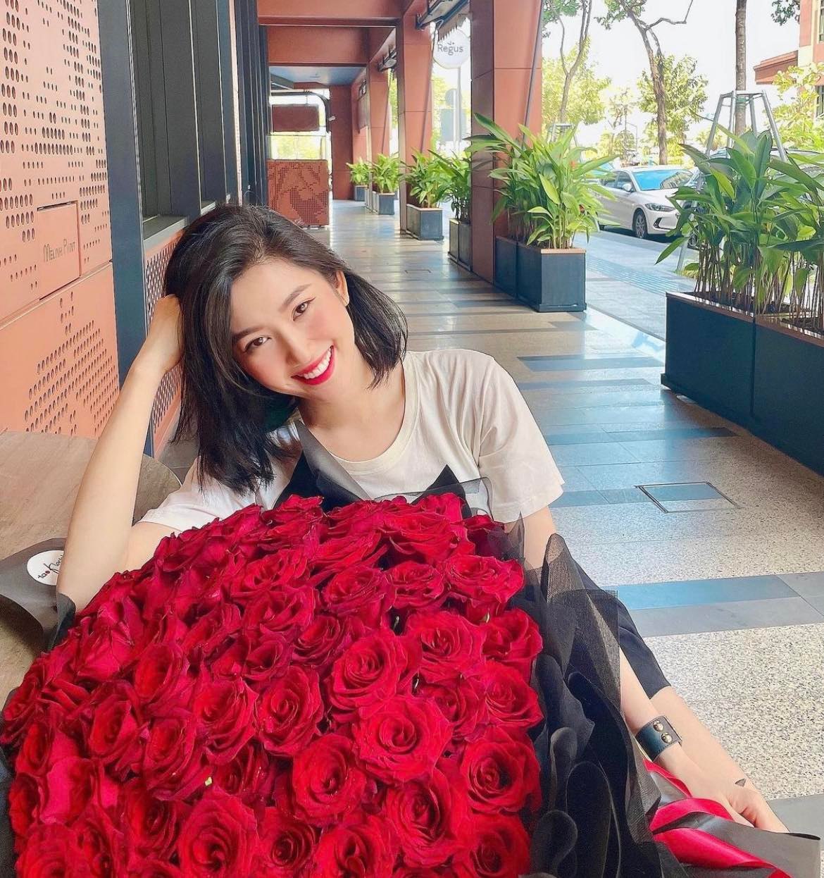 Lộ hint Thuý Ngân sắp kết hôn? - Ảnh 3. Lộ hint Thuý Ngân sắp kết hôn? - Ảnh 3.