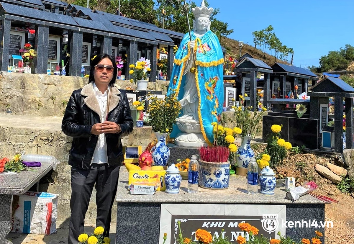 Chuyện x&uacute;c động về người cha bất đắc dĩ 4 năm lặng lẽ ch&ocirc;n cất hơn 3.000 h&agrave;i nhi: Chỉ sợ kh&ocirc;ng kịp, c&aacute;c con sẽ bị bỏ bừa b&atilde;i v&agrave; trở th&agrave;nh những linh hồn kh&ocirc;ng nh&agrave; - Ảnh 1.