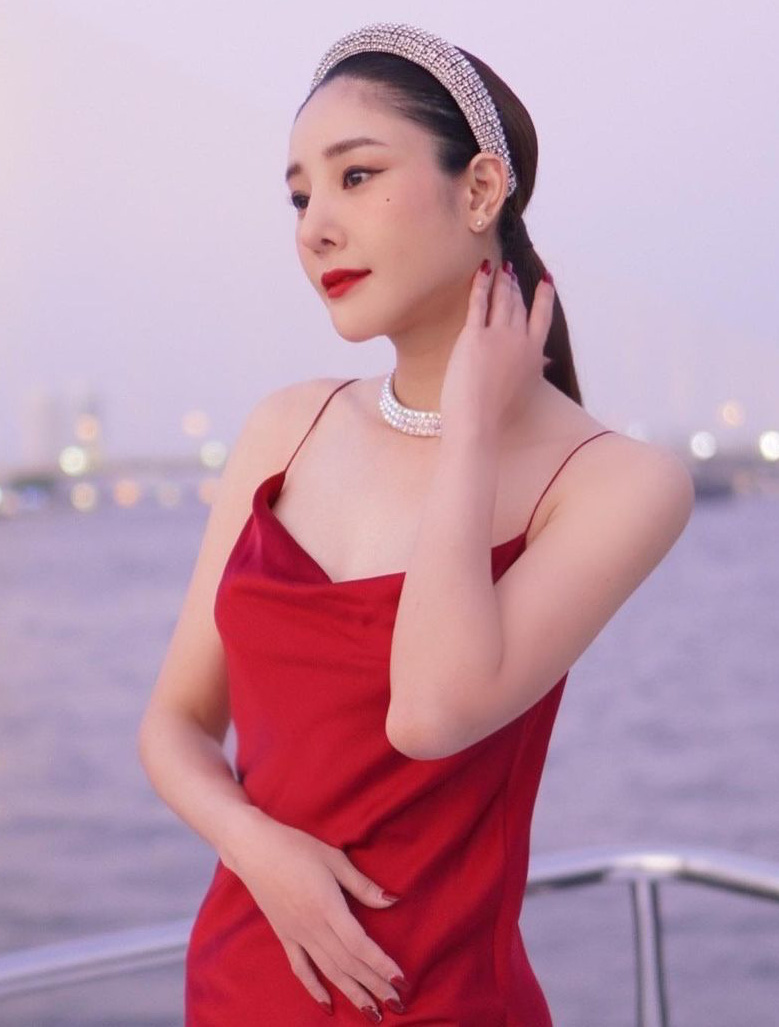 Hé lộ nguyên nhân khiến mỹ nhân Chiếc Lá Bay rơi xuống sông lúc 11h đêm qua