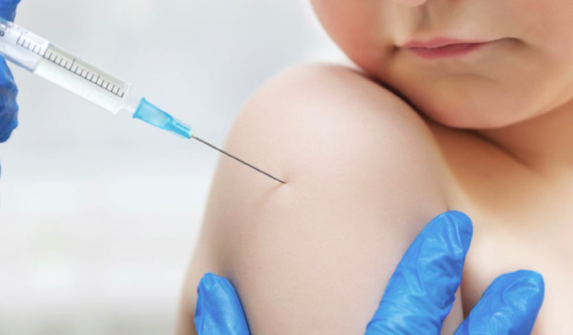Tiêm vaccine phòng COVID-19 cho trẻ từ 5-11 tuổi từng bước, thận trọng, đặt an toàn lên hàng đầu - Ảnh 1.