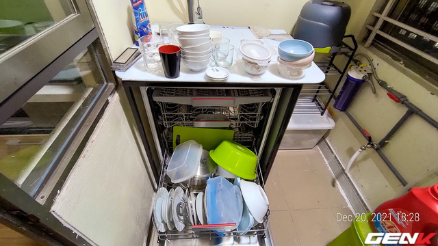 C&oacute; thừa tiền cũng kh&ocirc;ng mua m&aacute;y rửa b&aacute;t v&agrave; những lập luận phản đối phổ biến của người Việt - Ảnh 10.