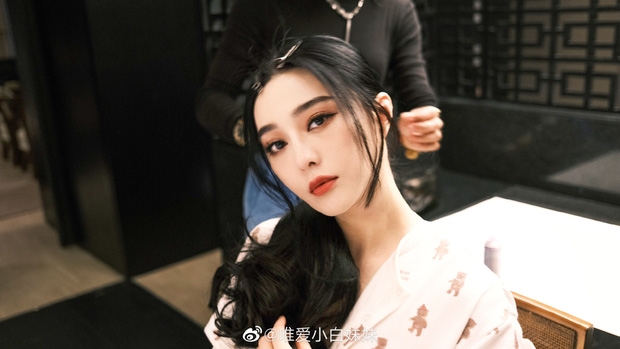 Năm 19 tuổi Phạm Băng Băng đẹp nhường nào: Da trắng, mặt nhỏ, khí chất không vướng bụi trần đến giờ vẫn đỉnh của chóp - Ảnh 4.