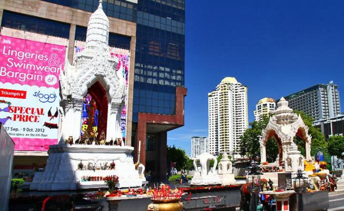 Tinder kết hợp với Đền cầu duyên uy tín nhất Bangkok tổ chức sự kiện ghép đôi cho người ế mùa Valentine - Ảnh 2.