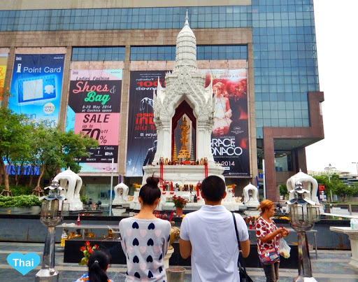 Tinder kết hợp với Đền cầu duyên uy tín nhất Bangkok tổ chức sự kiện ghép đôi cho người ế mùa Valentine - Ảnh 3.
