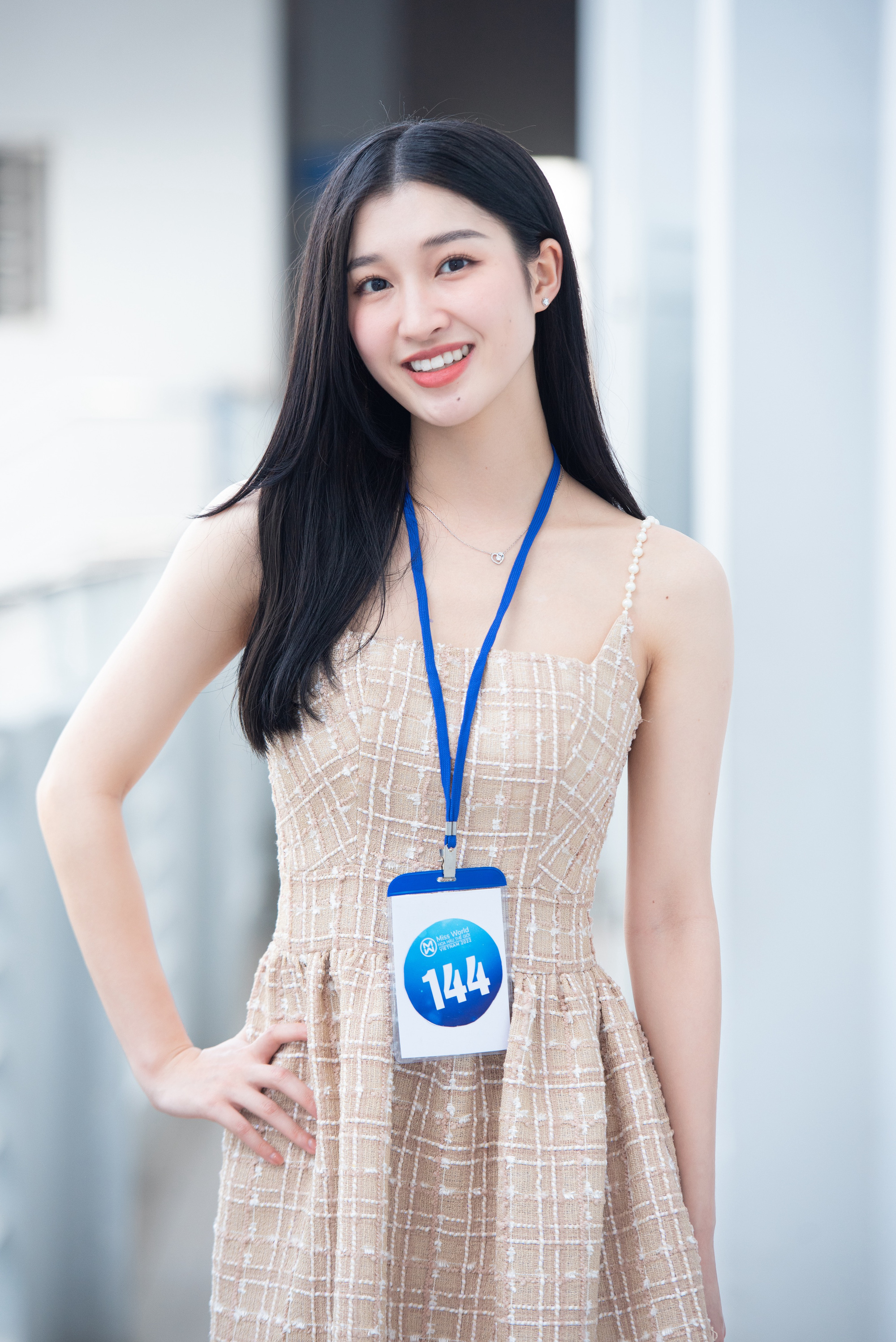 61 mỹ nhân chinh chiến Miss World Việt Nam: Ngoại hình nổi bật, giỏi ngoại ngữ, thí sinh nhỏ tuổi nhất 2K4 - Ảnh 6.