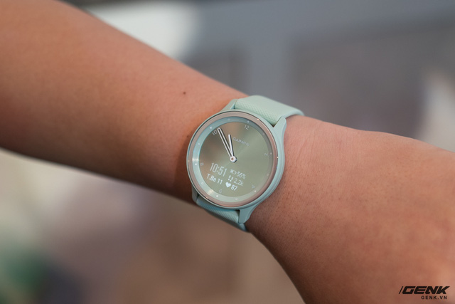 Garmin launches Hybrid vivomove Sport watch: classic analog combined with modern touch, priced from 4.5 million VND - Photo 7.