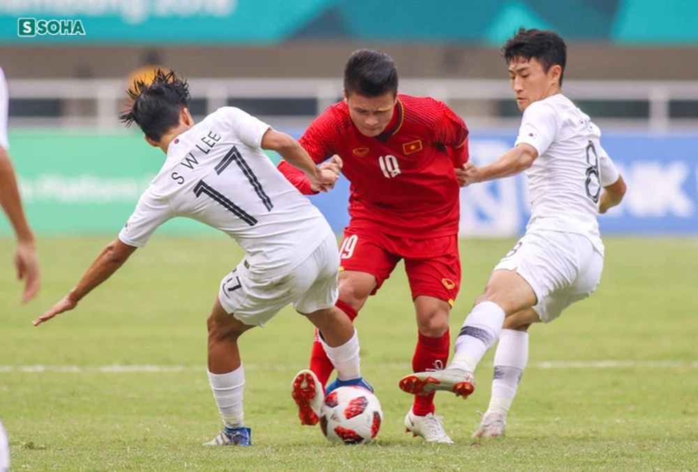 Quang Hai finds a way to go abroad, Asian newspapers say harsh words about the golden generation of Vietnamese football - Photo 1.