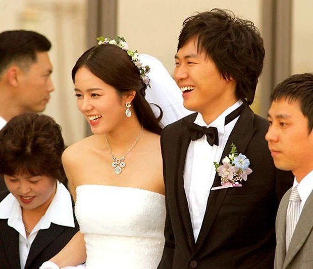 Star Han Ga In burst into tears and revealed her shocking past: She was brutally beaten to the point of bleeding by her sister, protesting against marriage for one reason - Photo 4. Star Han Ga In burst into tears and revealed her shocking past: She was brutally beaten to the point of bleeding by her sister, protesting against marriage for one reason - Photo 4.
