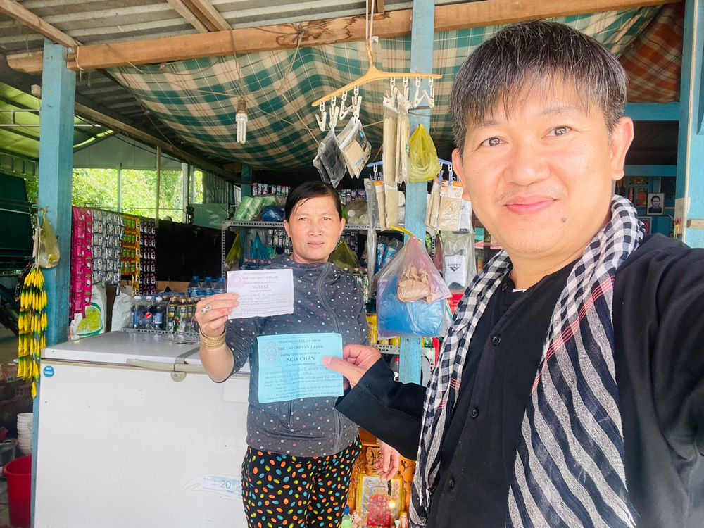 The man who collects memories of the epidemic period in Saigon: I am happy because I can - Photo 6.