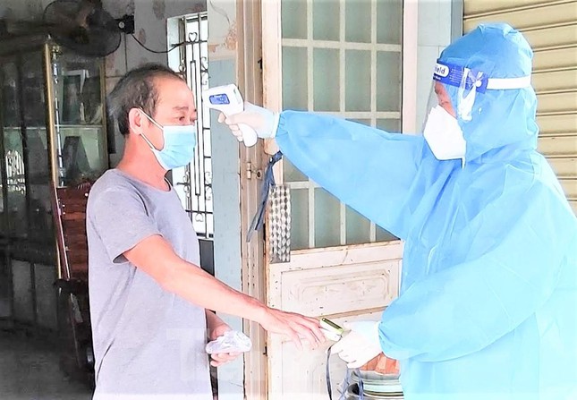 PGS.TS.BSCK2 Trần Văn Hưởng: F0 về âm tính đừng nghĩ đã khỏi bệnh - Ảnh 1.
