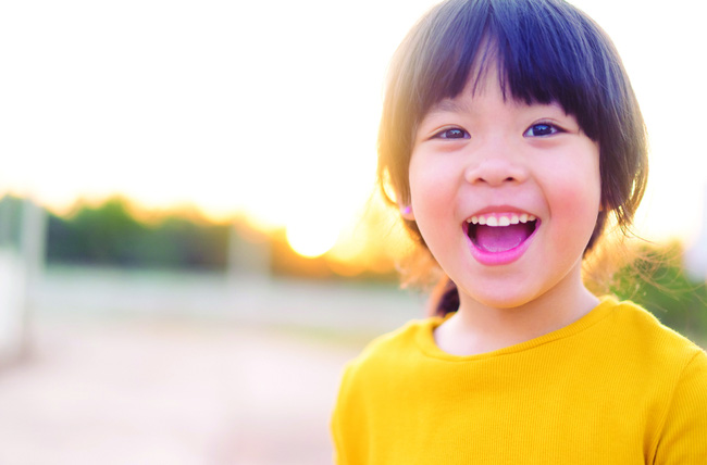 Cha mẹ TH&Ocirc;NG MINH d&ugrave; l&acirc;m v&agrave;o t&igrave;nh thế cấp b&aacute;ch cũng kh&ocirc;ng l&agrave;m 3 điều n&agrave;y: ĐIỀU ĐẦU TI&Ecirc;N nhiều người hay mắc phải - Ảnh 1.