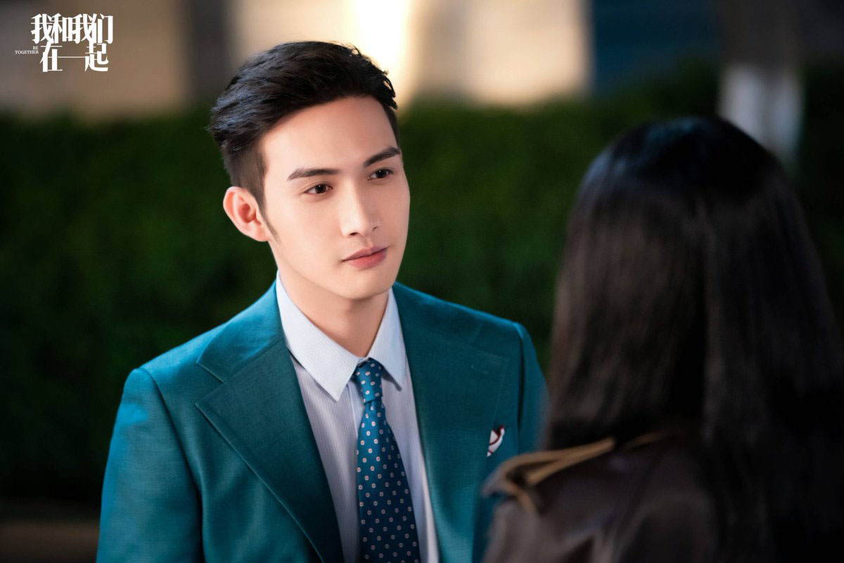 Th&ecirc;m 1 nam diễn vi&ecirc;n bị tẩy chay v&igrave; ph&igrave; ph&egrave;o kh&oacute;i thuốc ở phim trường, c&ograve;n d&ugrave;ng thuốc l&aacute; tập m&uacute;a kiếm như đ&uacute;ng rồi? - Ảnh 10.