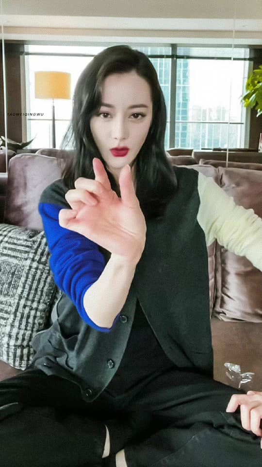 Nhiệt Ba l&ecirc;n tiếng về Nhậm Gia Lu&acirc;n sau ph&aacute;t ng&ocirc;n đ&ograve;i cạch mặt m&atilde;i m&atilde;i, đ&agrave;ng trai lại c&oacute; động th&aacute;i lạ thế n&agrave;y? - Ảnh 4.