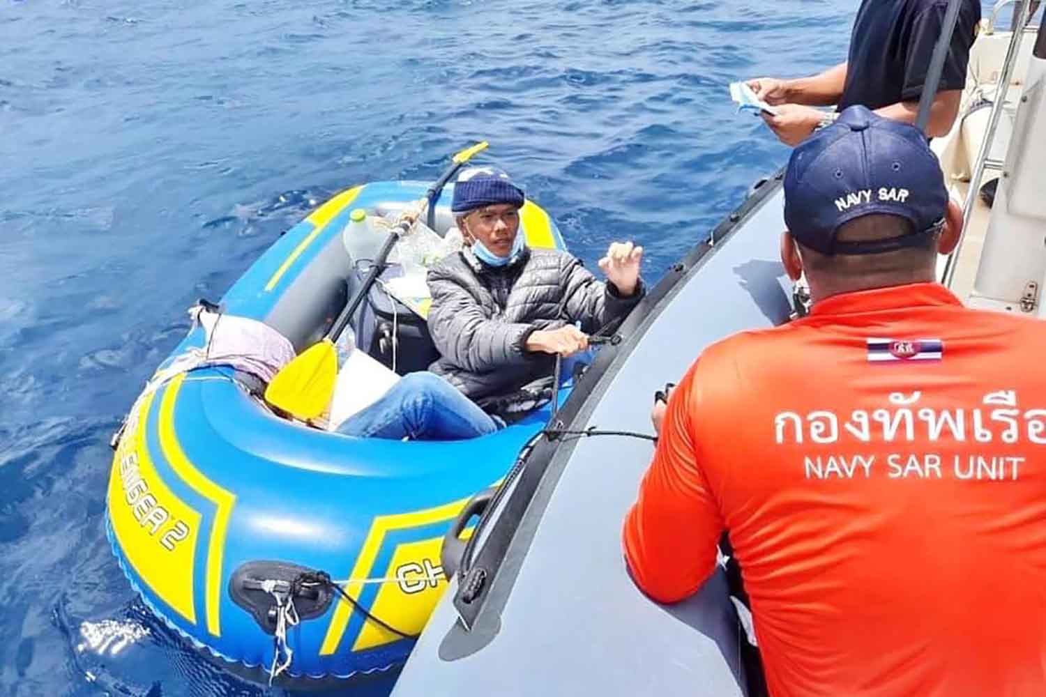 A Vietnamese man is shocked when sailing alone to India, the purpose of crossing the sea more than 2000km is extremely unbelievable - Photo 1.