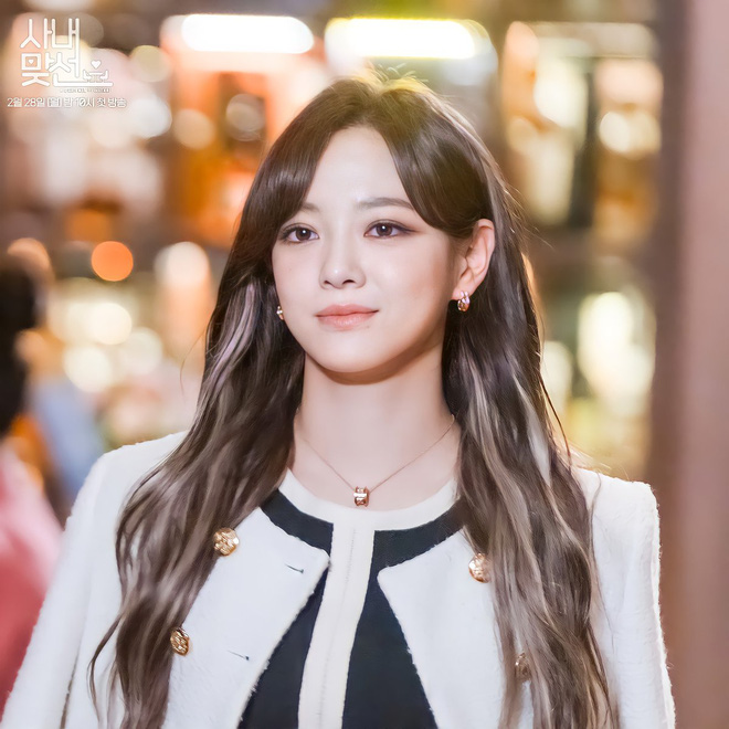 A Business Proposal is hot, Kim Se Jeong hastily received a new remake movie: Visual broke the original, the character is right - Photo 2.