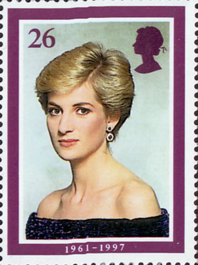 Little is known about the portrait photo hated by Princess Diana: Contains offensive details but is still used and circulated everywhere - Photo 3.