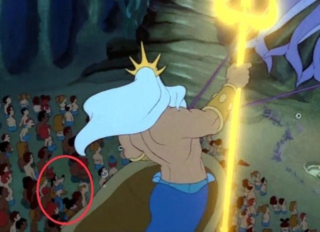 7 chi tiết thú vị ẩn giấu ở phim Disney: Huyền thoại tuổi thơ Mickey - Donald lại đi lạc sang xứ tiên cá, ủa alo? - Ảnh 2.