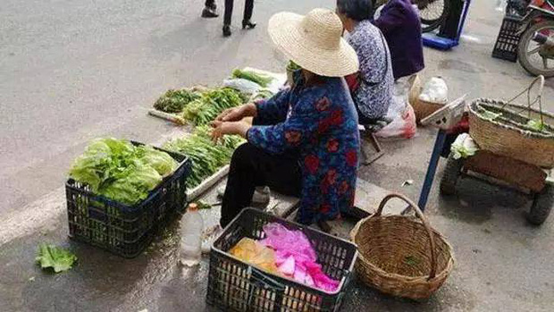 Bụng chứa nhiều vi khuẩn gây ung thư dạ dày sẽ gây ra 4 triệu chứng khó chịu, đừng bỏ qua kẻo hối hận - Ảnh 1.