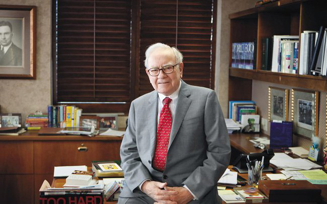 Thần chứng khoán Warren Buffett khẳng định: Đây mới thực sự là cách dễ dàng nhất để tăng 50% giá trị của bản thân  - Ảnh 1.