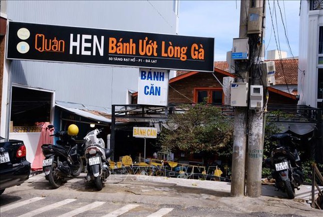 The famous wet cake shop was fined 16 million VND, publicly apologizing to tourists - Photo 1.