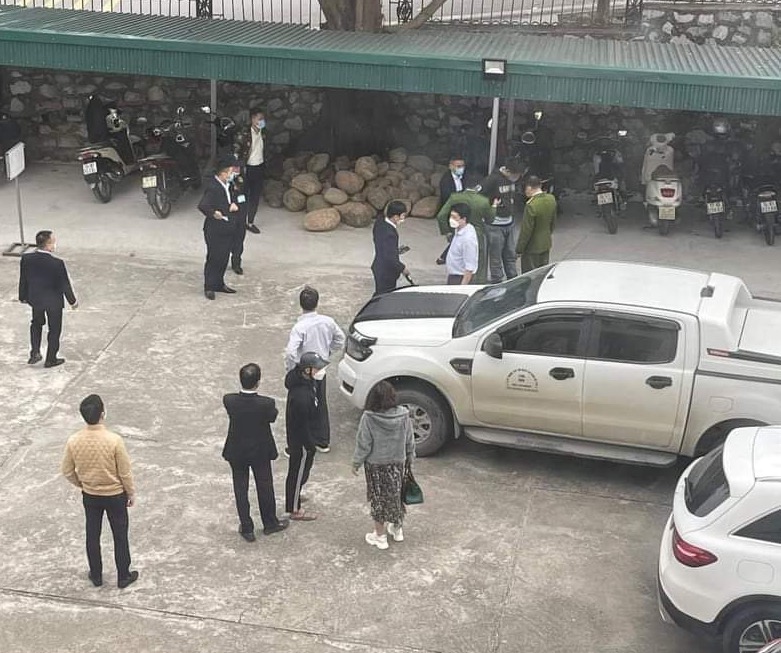 Lời khai của kẻ doạ nổ bom trong ba lô để cướp ngân hàng ở Quảng Ninh - Ảnh 1.