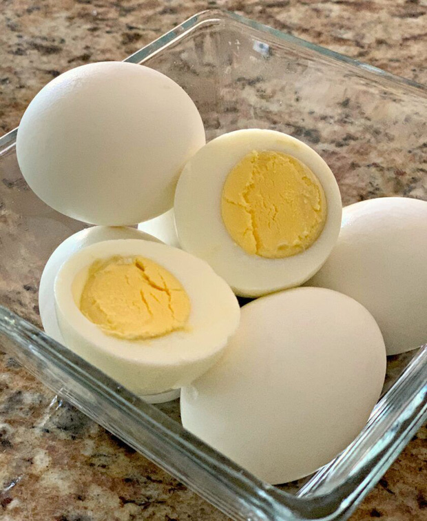 4 cách ăn trứng vào bữa sáng đừng nên làm thường xuyên, không những không tốt cho sức khỏe mà còn gây hại - Ảnh 2.