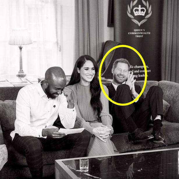 Khoảnh khắc cho thấy Hoàng tử Harry lộ rõ con người thật khi ở bên Meghan khiến dư luận cười chê - Ảnh 1.