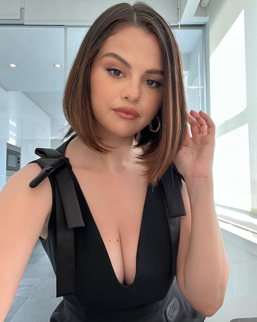 Ugh, look at Selena Gomez's new photo!  The rapid promotion of beauty broke 5 million fans' hearts, all thanks to 2 changes - Photo 4.