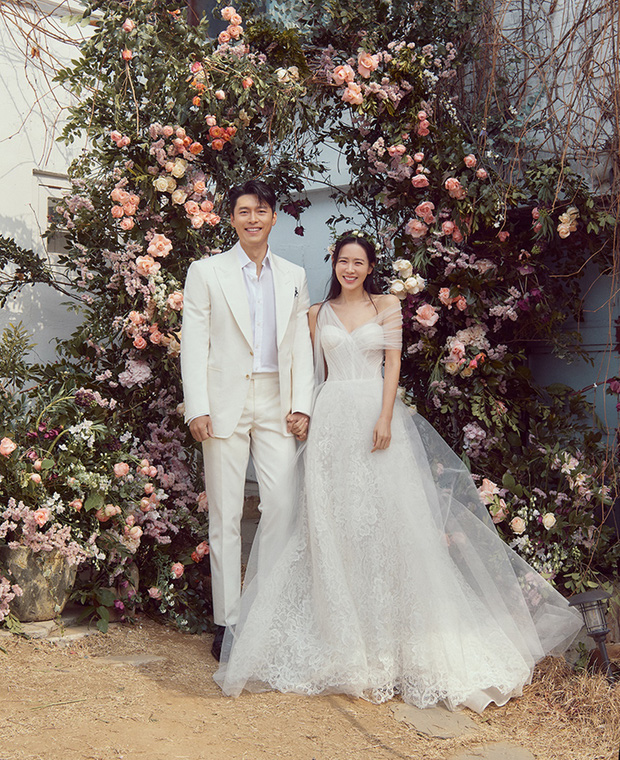 Cuối cùng cũng lộ ảnh rõ mặt Hyun Bin trong ngày đầu đi làm sau đám cưới: Combo visual và chiều cao này, chồng Son Ye Jin có khác! - Ảnh 6.
