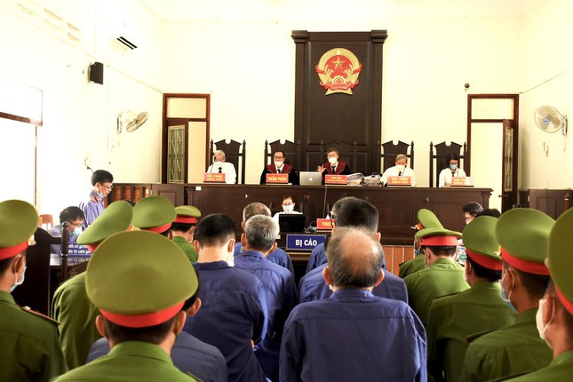 Xét xử nhóm người Trung Quốc mở xưởng ma tuý khủng ở Kon Tum - Ảnh 1.
