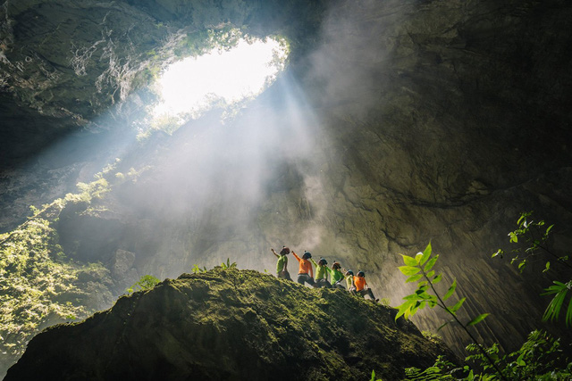 HOT: Hang Son Doong is honored by Google on the homepage, the natural wonder of Vietnam appears proudly!  - Photo 4.