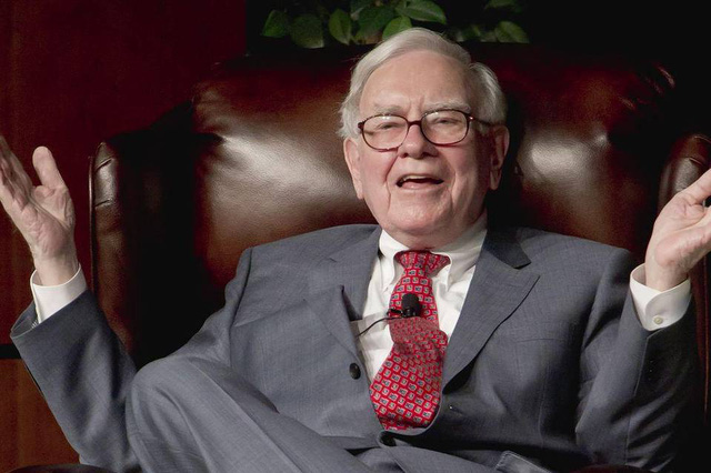 Sống tiết kiệm như ‘thần chứng khoán’ Warren Buffett: Ăn sáng không quá 3 USD, biến tủ quần áo thành nôi ngủ cho con, chỉ dùng tiền mặt... tư duy của người giàu có khác! - Ảnh 4.