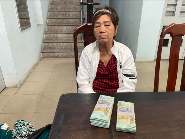 Người gi&uacute;p việc dọn ph&ograve;ng ngủ, &ldquo;dọn&rdquo; lu&ocirc;n 300 triệu đồng của chủ - Ảnh 1.